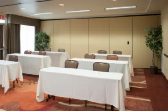 힐튼 가든 인 털사 에어포트