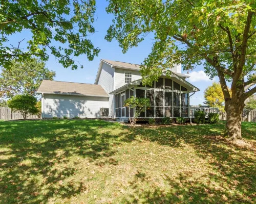 Spacious 4Br Home + Game Room Sleeps 17 Near Grand Park & Carmel Hotels in Westfield