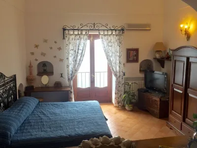 The Dimora dei Dei, in the heart of the Amalfi Coast Hotel in zona Praiano