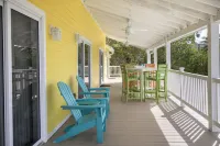Direct Ocean View! 5 Bed/3 Bath with room for everyone. Large pool and Dock!