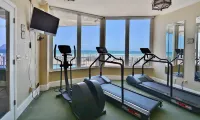 Oceanfront Condo*Non-Driving Beach*Pool*Free Wifi/Parking*Bikes*Beach Equipment.