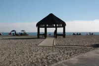 ++Ocean View. Front Condo! Across beach entrances. Exclusive Beach Resort  ++