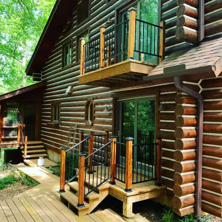 White River - Crooked Creek Log House