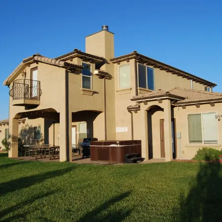PRIVATE POOL 34'x18', 25 Minutes to Zion,  Playset for Kids, 7 bdrm, sleeps 32