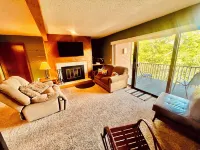 Cozy 2 Bedroom 3 bath condo at Shanty Creek