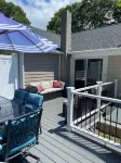 5 Star Accomodations - Less than a mile to Monument Beach