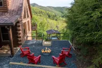 Heavenly Mtn Views, Hot Tub+Fire Pit+Grill, Fireplace, WiFi, Hike, Close to Brp!