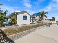 Waterfront - Private Fishing & Boating Dock - 4 Kayaks - Gulf of America Access Hotels in Hernando Beach