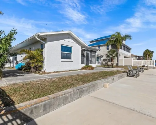 Waterfront - Private Fishing & Boating Dock - 4 Kayaks - Gulf of America Access Hotels in Hernando Beach