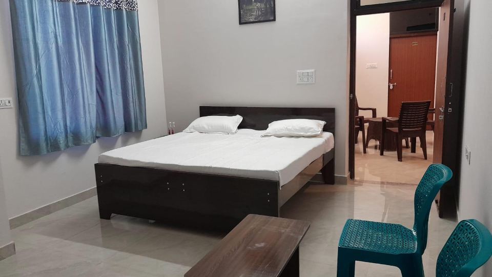 Riya Home Stay