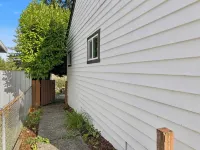 Charming 1-Bedroom House in Lovely Burien with  High Speed WiFi, Hotels in Burien