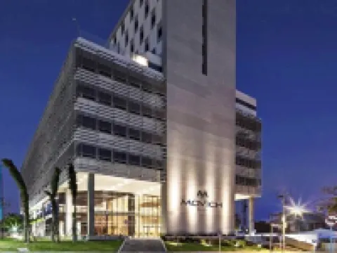 Movich Buro 51 Hotels near Parque Washington