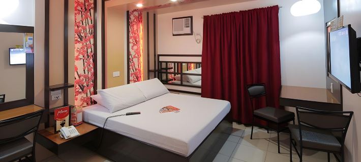 Hotel Sogo - Quezon Avenue Hotele w: Quezon City