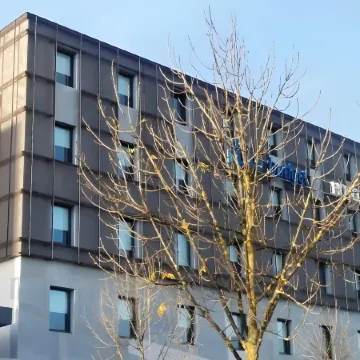 Ibis Budget Bordeaux Centre Bastide Отели рядом с достопримечательностью «Городское пространство Darwin»