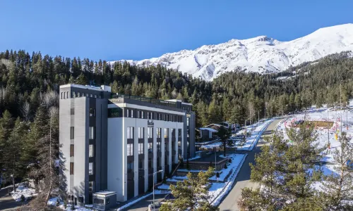Mairi Park Hotel