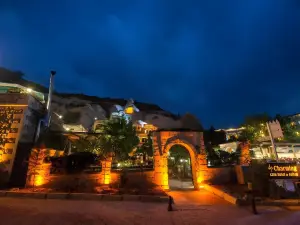 Charming Cave Hotel