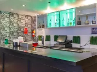 Hotel BPM Brooklyn Hotels near Brooklyn Flea