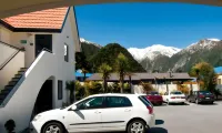 Bella Vista Motel Franz Josef Glacier - parking