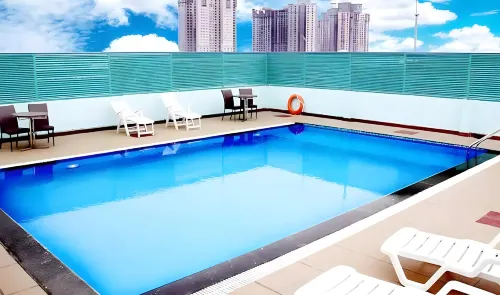 Gokulam Park Sabari-Siruseri Sipcot Hotels in Navalur