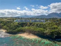 AMAZING Ocean Front Penthouse in Princeville with A/C!