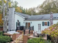 Mountain retreat in heart of the Catskills Hotels in Cairo