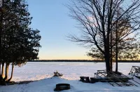Lake Front Cabin Located On Muskallonge Lake