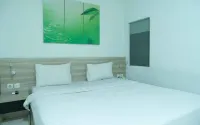 Fresh Hotel Hotels in Gunung Puyuh