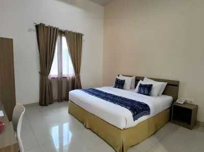 Tanto Hotel Hotel dekat Erom Mart