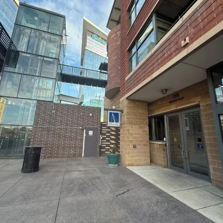 PH Condo. Amazing Views with Private Balcony. Walk to everything!