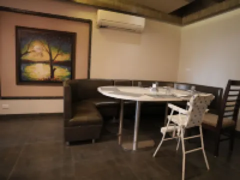 Hotel Grandeur Hotels in Valsad