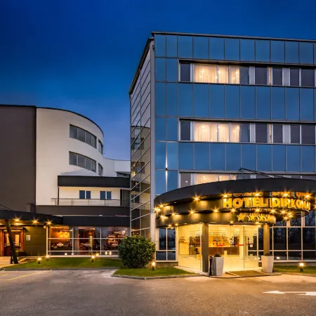Hotel Diplomat