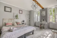 Jolysable Hotels in Pons