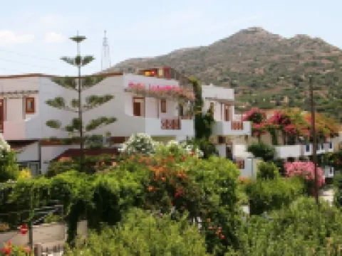 アルモニア ホテル マタラのホテル