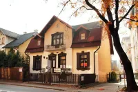 Willa Retro Hostel Hotels in 