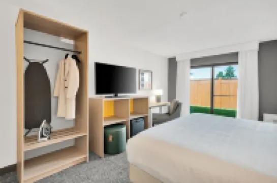 Spark by Hilton Toronto Markham Các khách sạn gần CGI