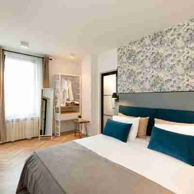 Metropole Apartments Royal Residence Rooms