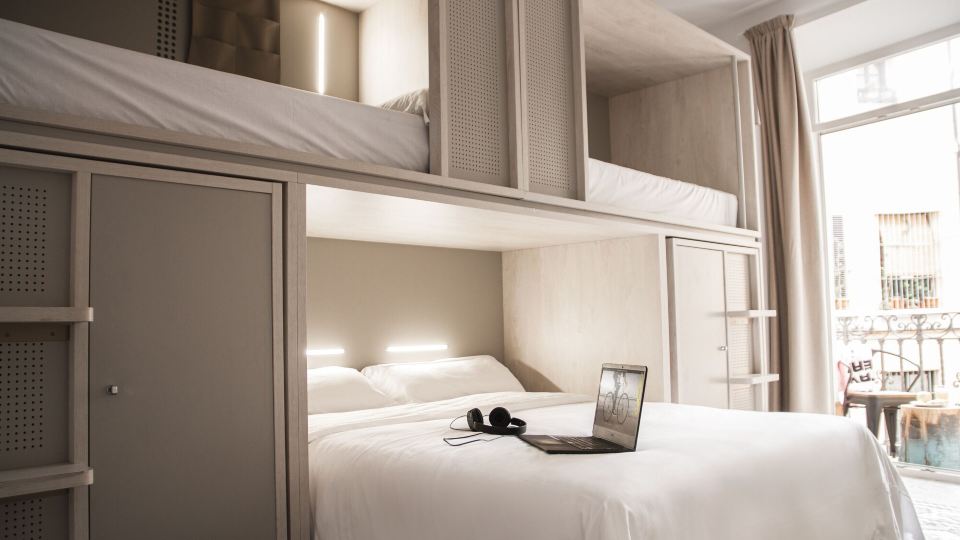 Room Salvador