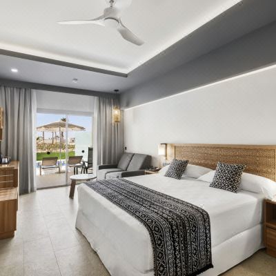 Double Room(Swim-up) Hotel Riu Palace Santa Maria Promo Code