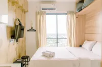 Cozy and Minimalist Studio at Sky House BSD Apartment - 2-Star