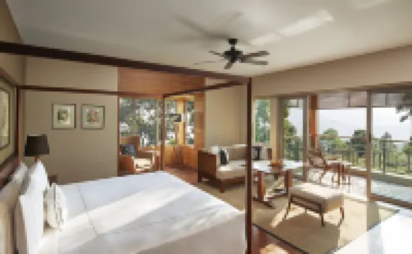Taj Chia Kutir Resort & Spa Darjeeling