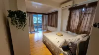 Axis Apartments