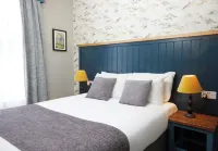 Bell Hotel & Inn by Greene King Inns Hotels in Hockliffe