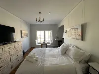 The Vurpillat Hotels in Hermosa Beach