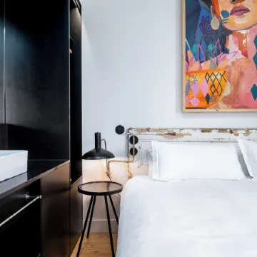 Limehome Porto Rua Das Oliveiras Отели рядом с достопримечательностью «Церковь кармелитов»