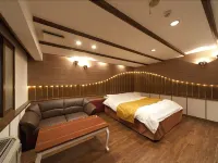 Hotel Fine Garden Okayama I Hotel dekat Stasiun Senoo