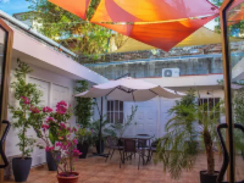 Hostal Natìvo Hotels in Santa Ana