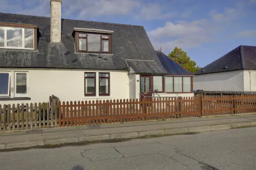 Kavija Invergordon in Invergordon Hotels in Invergordon