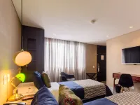 Hotel Regina Отели рядом с достопримечательностью «Музей колониального искусства в Боготе»