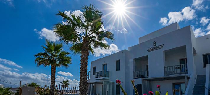 Angels Pillow - Adults Only Hotels in Paros