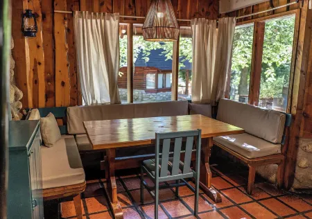 Ruma Andina by Dot Cabana